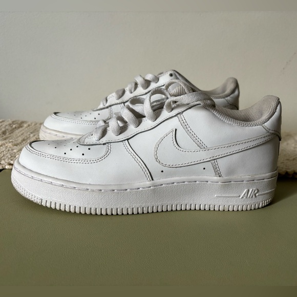 nike air force 1 youth 5.5 white
